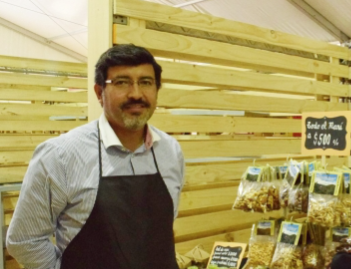 Tomates deshidratados y charqui de San Esteban en la ExpoMundoRural 2017 en la Estación Mapocho